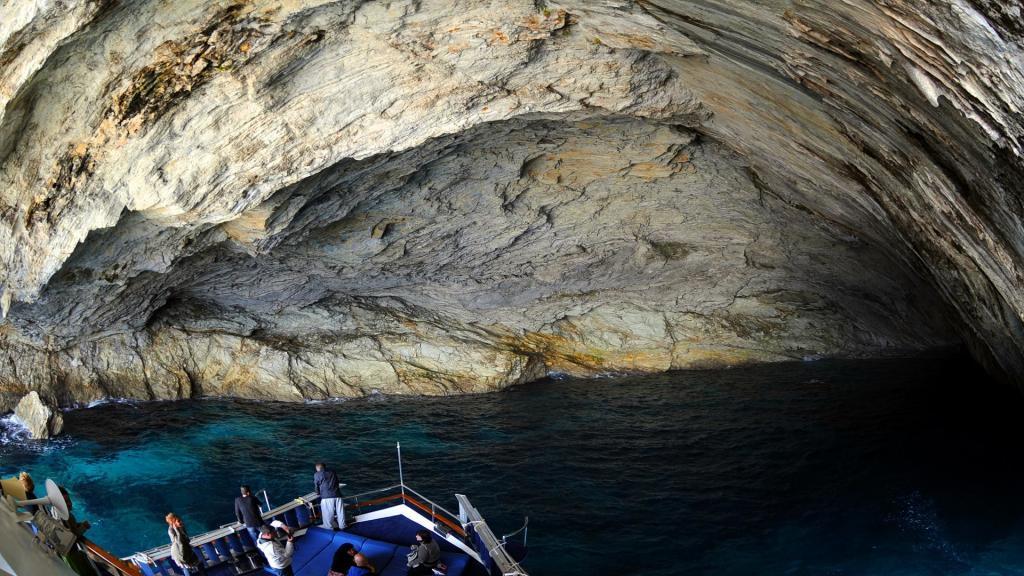 Lefkada Vasiliki Daily Cruise 6